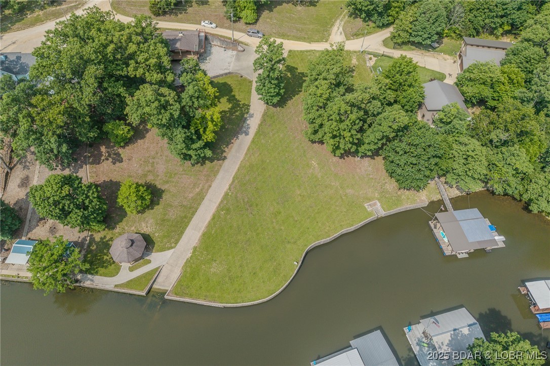 English Garden On Lk - Land