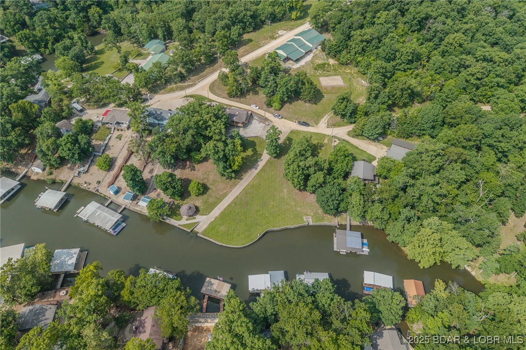 English Garden On Lk - Land