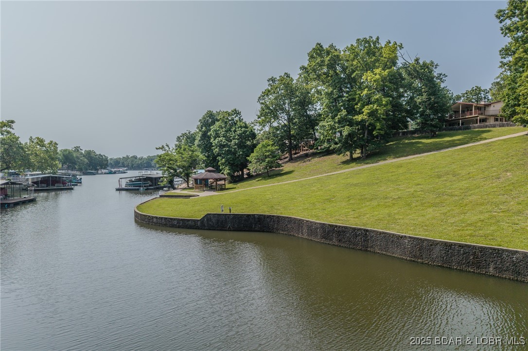 English Garden On Lk - Land