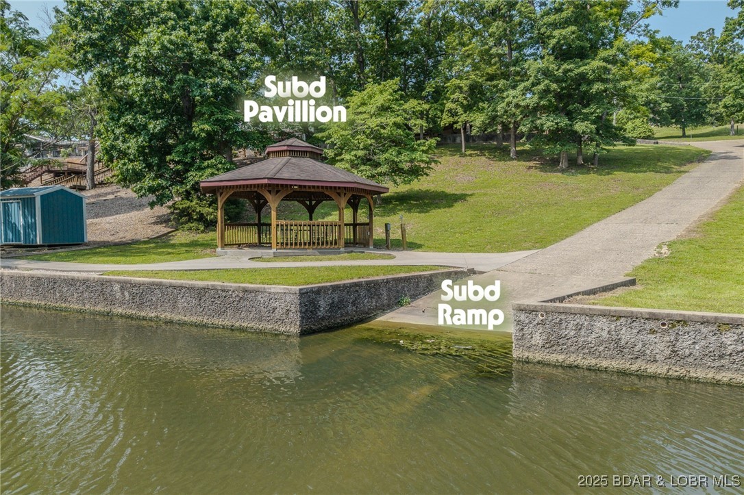 English Garden On Lk - Land