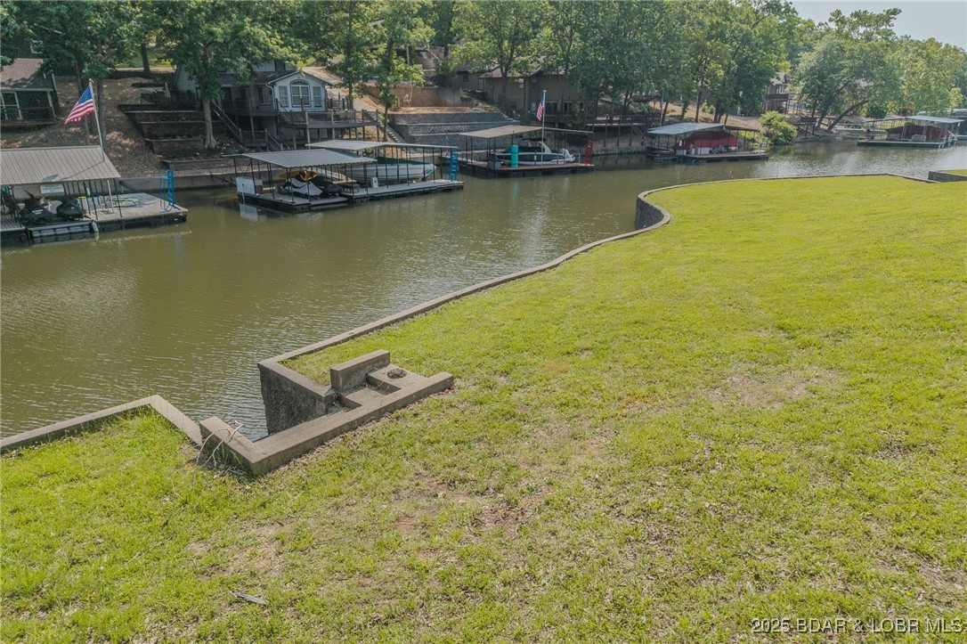 English Garden On Lk - Land