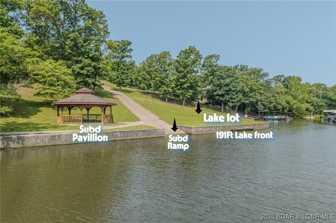 English Garden On Lk - Land