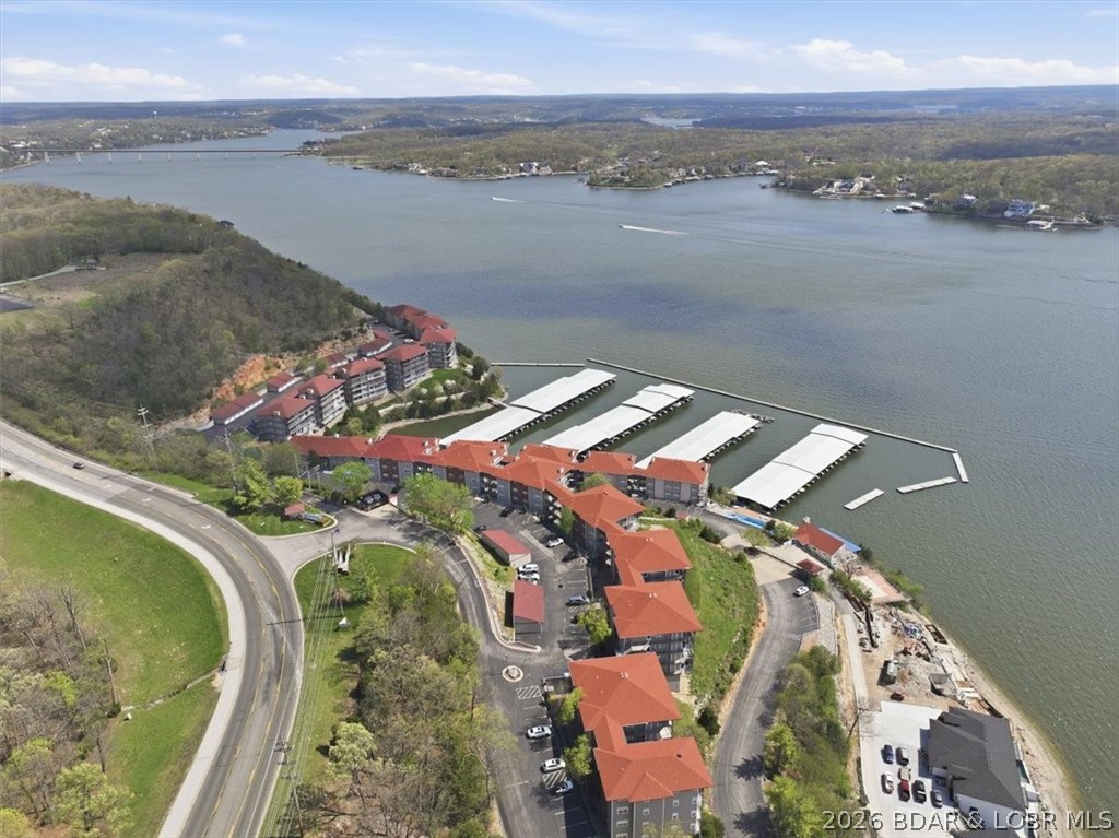 Palisades Condominium - Residential