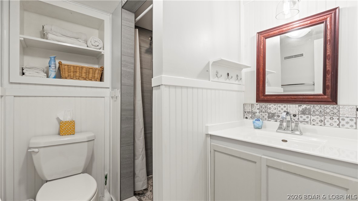 Arrowhead Beach Club - Residential