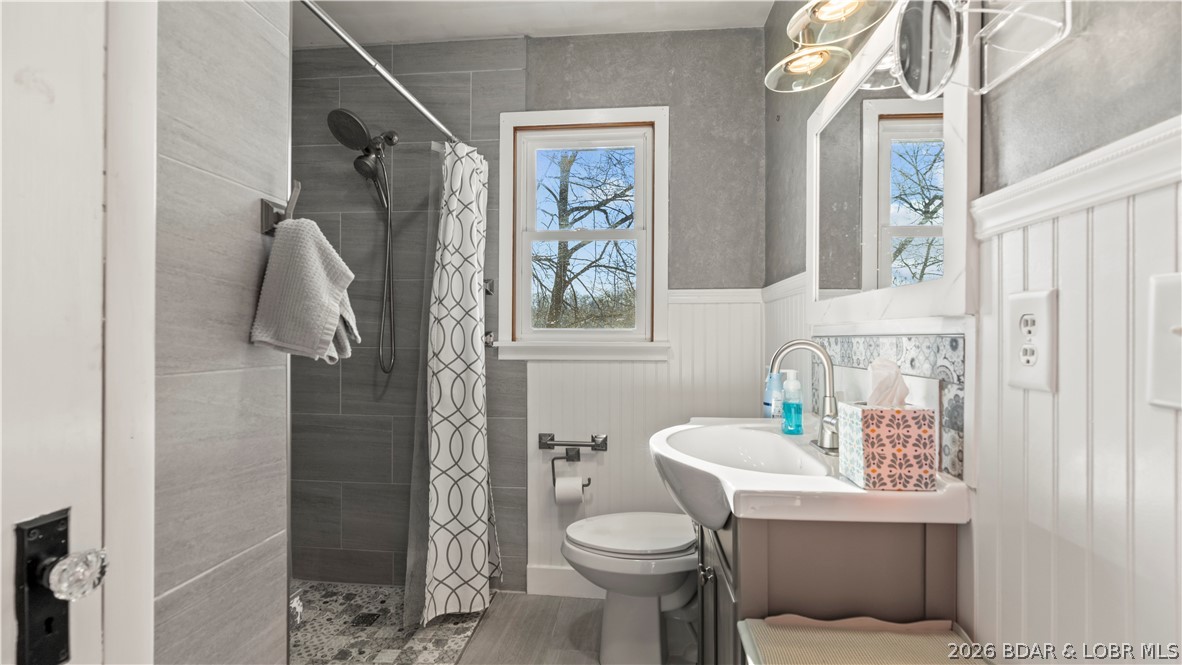 Arrowhead Beach Club - Residential