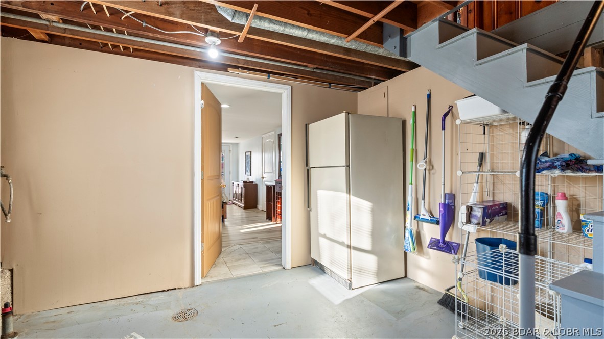 Arrowhead Beach Club - Residential