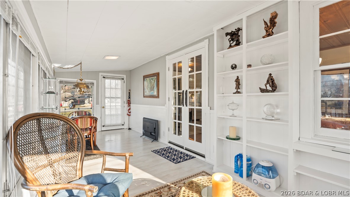 Arrowhead Beach Club - Residential