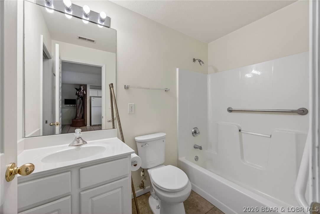 Cedar Heights Condominium - Residential