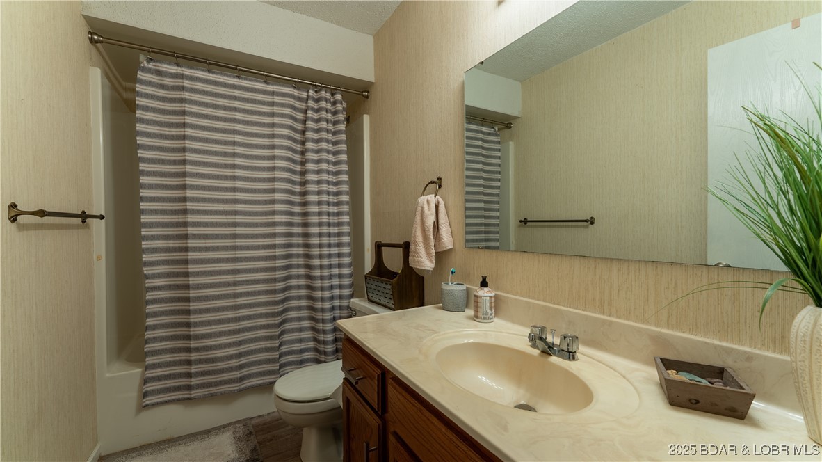 Wood Crest Condominiums - Residential