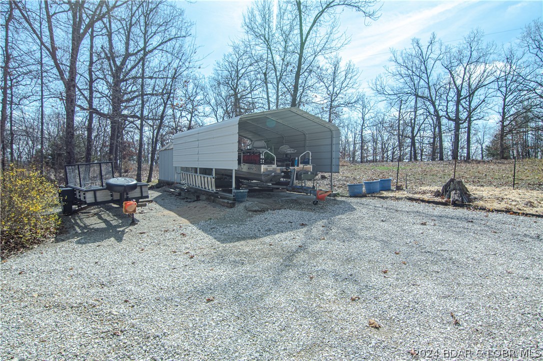 Camdenton, Missouri 65020, United States, 3 Bedrooms Bedrooms, ,3 BathroomsBathrooms,Residential,Contingent,62552