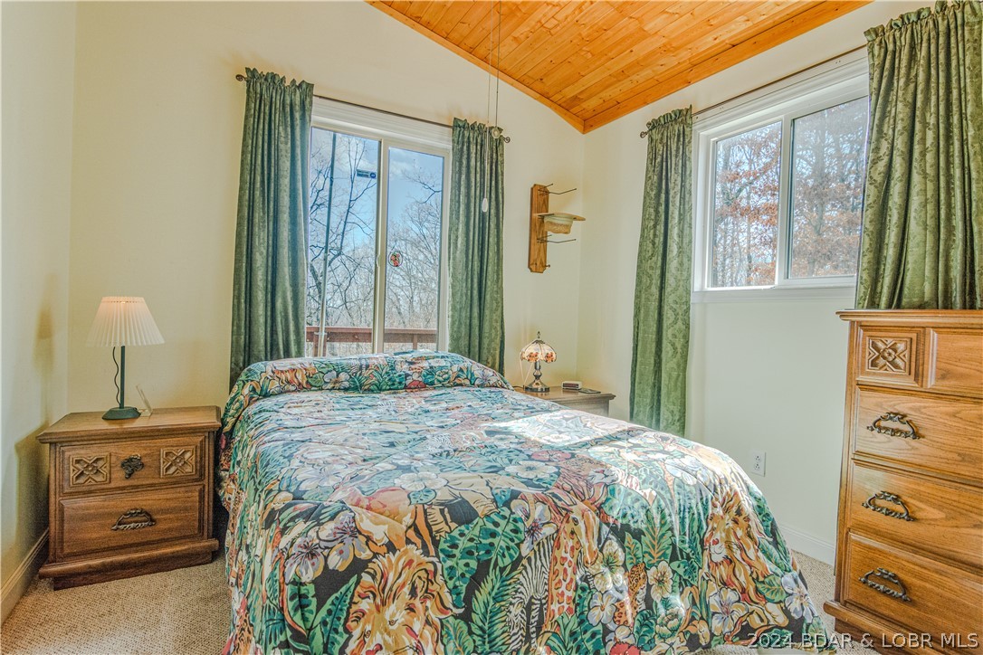 Camdenton, Missouri 65020, United States, 3 Bedrooms Bedrooms, ,3 BathroomsBathrooms,Residential,Contingent,62552