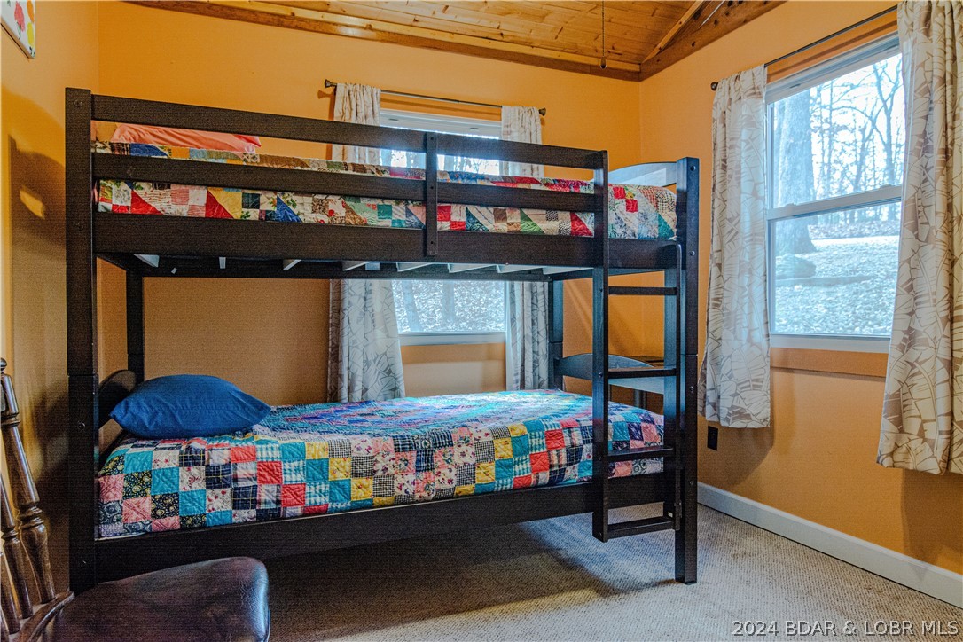 Camdenton, Missouri 65020, United States, 3 Bedrooms Bedrooms, ,3 BathroomsBathrooms,Residential,Contingent,62552