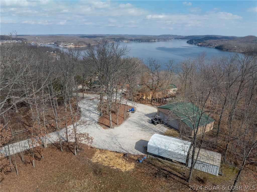 Camdenton, Missouri 65020, United States, 3 Bedrooms Bedrooms, ,3 BathroomsBathrooms,Residential,Contingent,62552