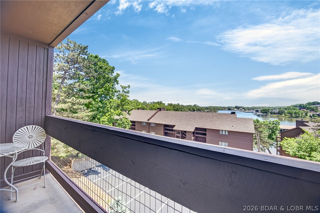 Knolls - Residential