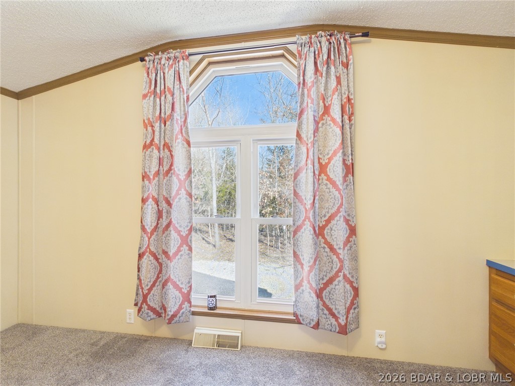 Broken Circle - Residential