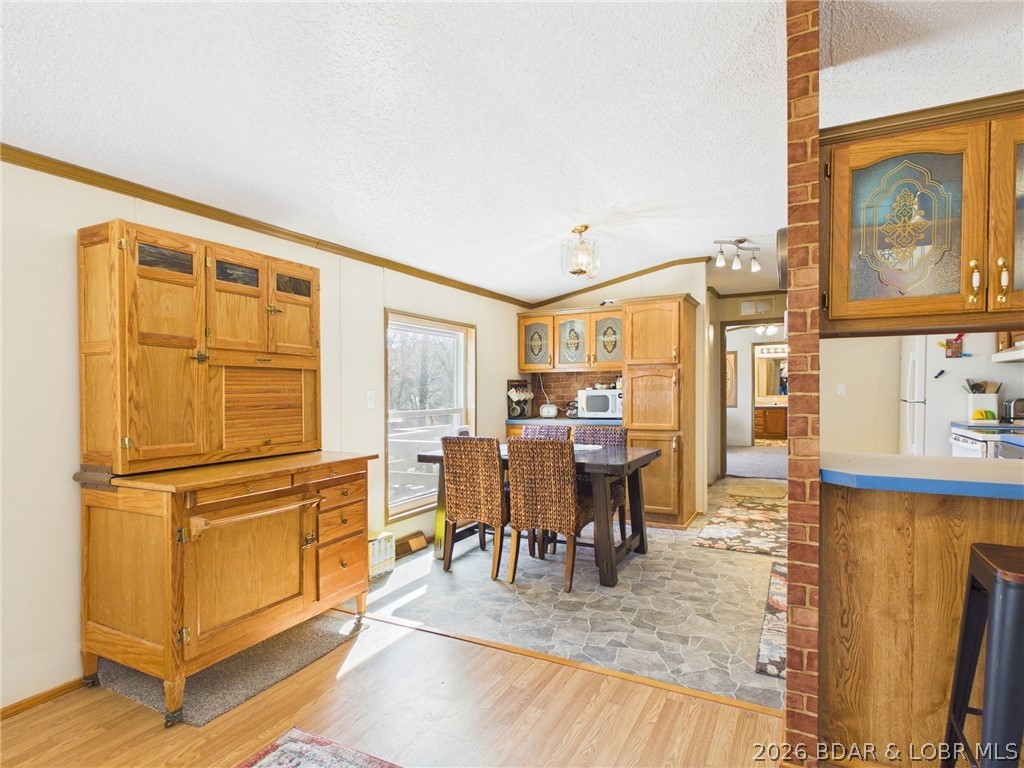 Broken Circle - Residential