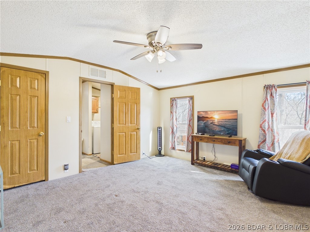 Broken Circle - Residential