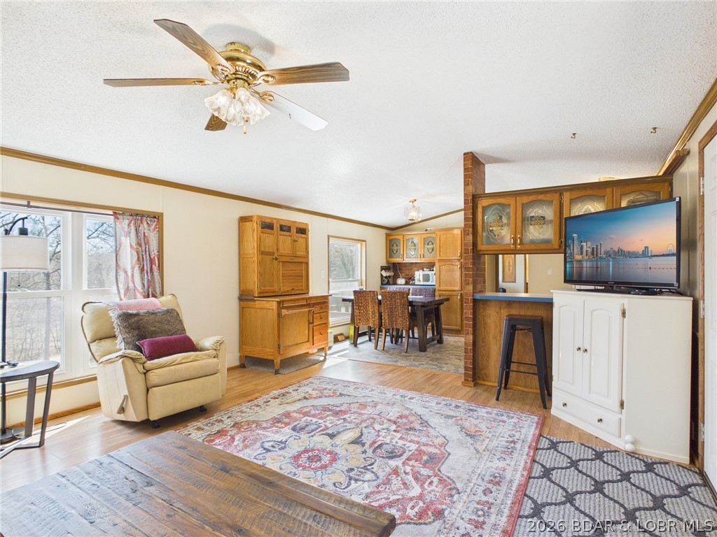 Broken Circle - Residential