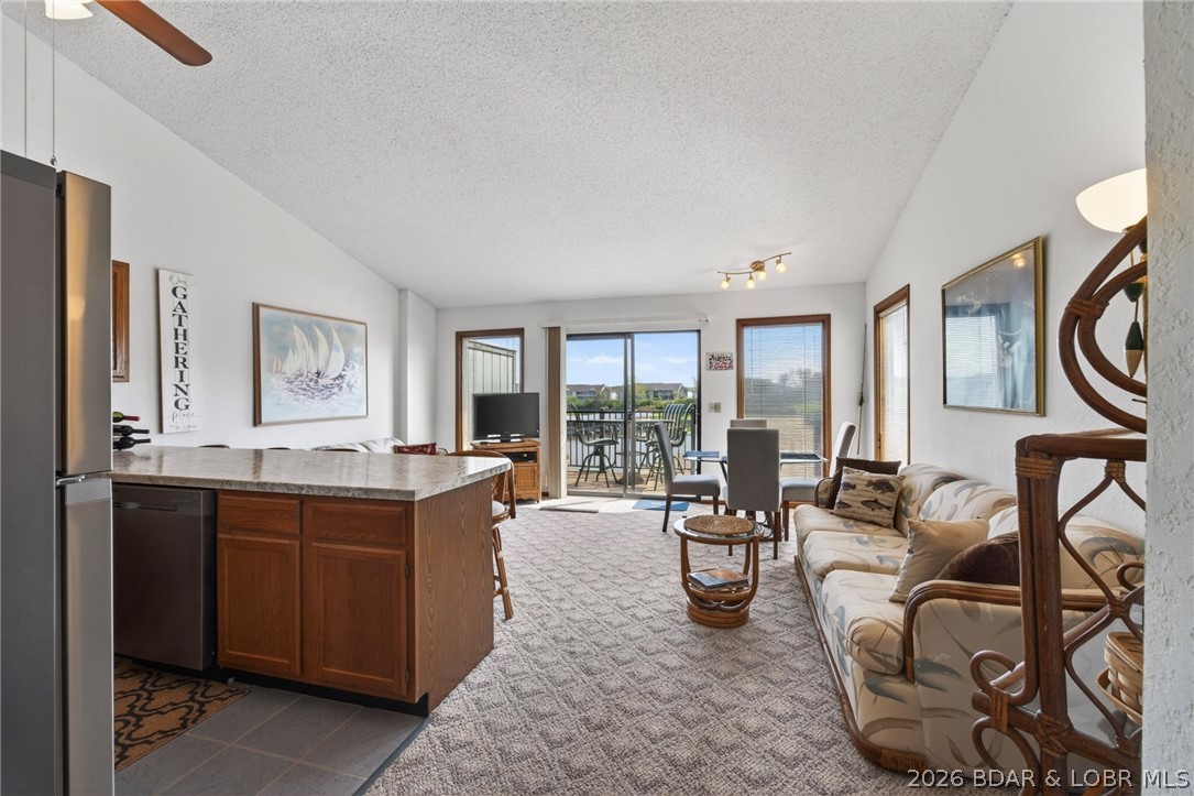 Southwood Shores Condominium - Residential