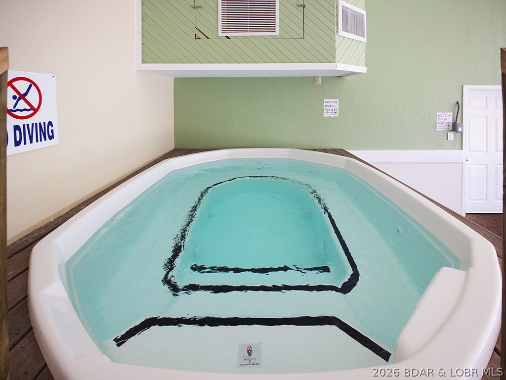 Southwood Shores Condominium - Residential