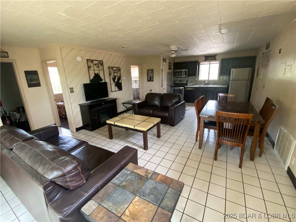 Cranes - Residential