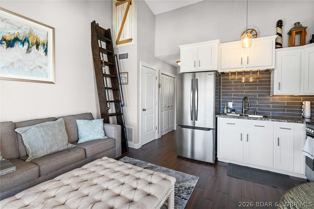 Heron Bay Condominium - Residential