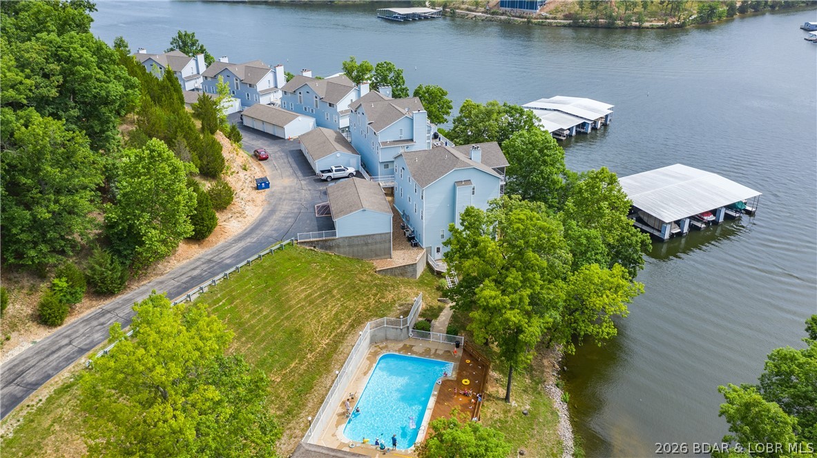 Shores Of Camelot Condominiums - Residential