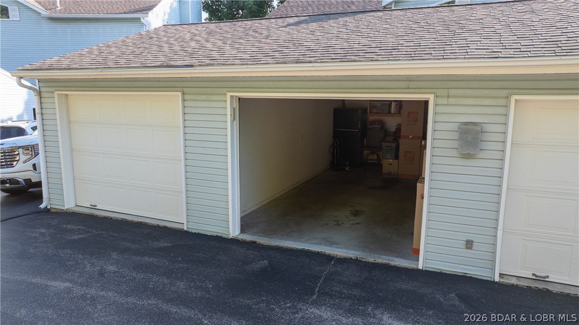 Shores Of Camelot Condominiums - Residential