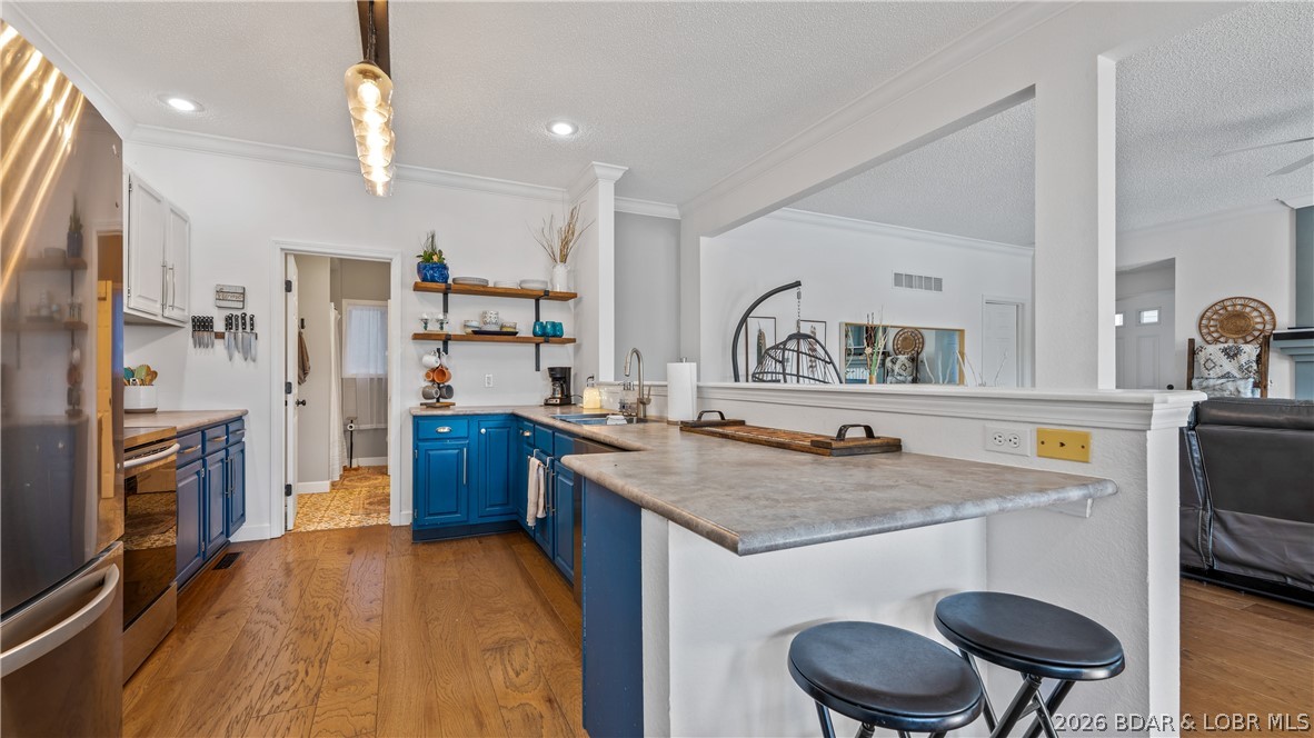 Shores Of Camelot Condominiums - Residential