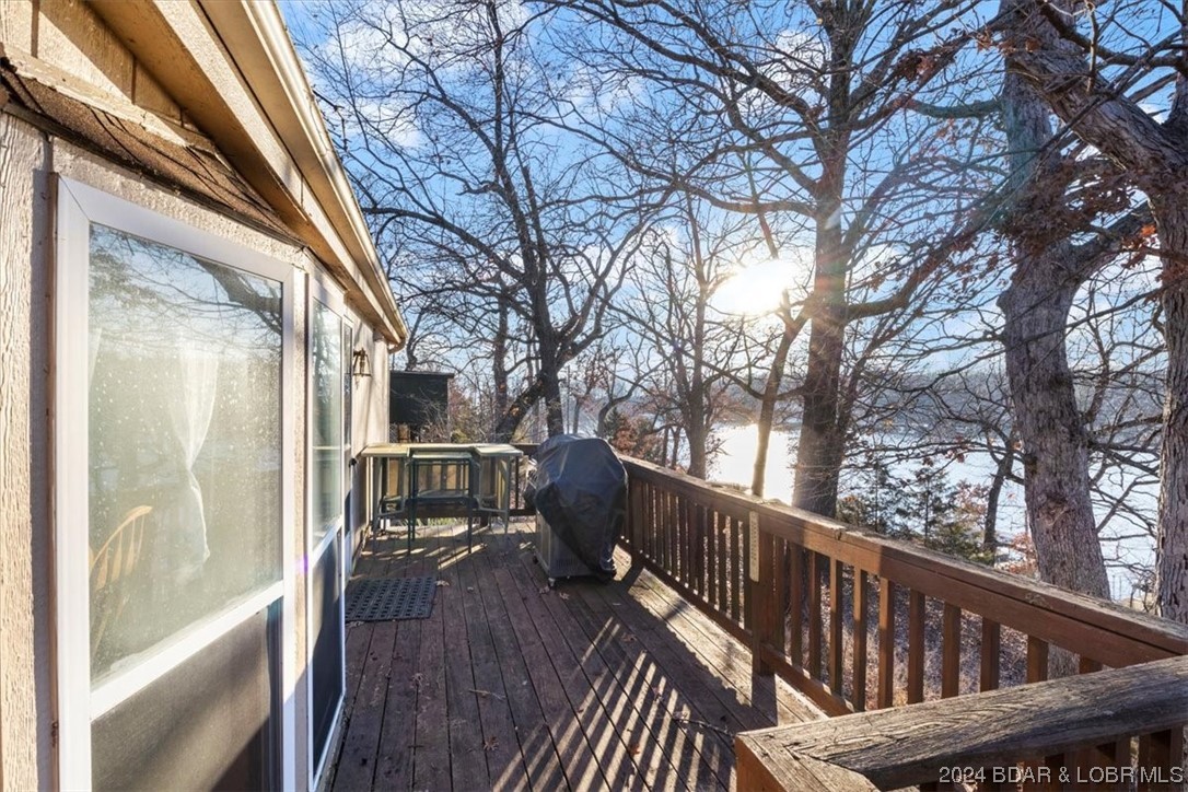 Gravois Mills, Missouri 65037, United States, 3 Bedrooms Bedrooms, ,2 BathroomsBathrooms,Residential,Contingent,67416