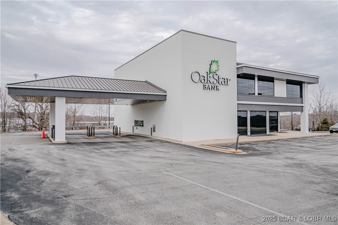 Camdenton, Missouri 65020, United States, ,Commercial,Active,3228