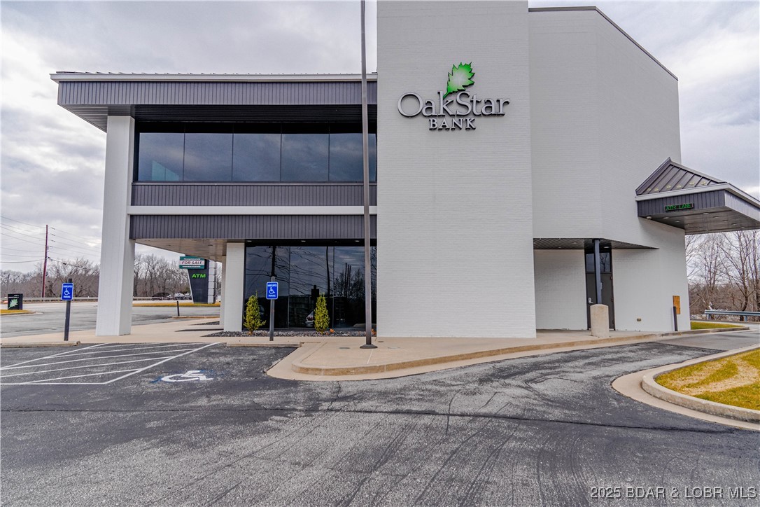 Camdenton, Missouri 65020, United States, ,Commercial,Active,3228