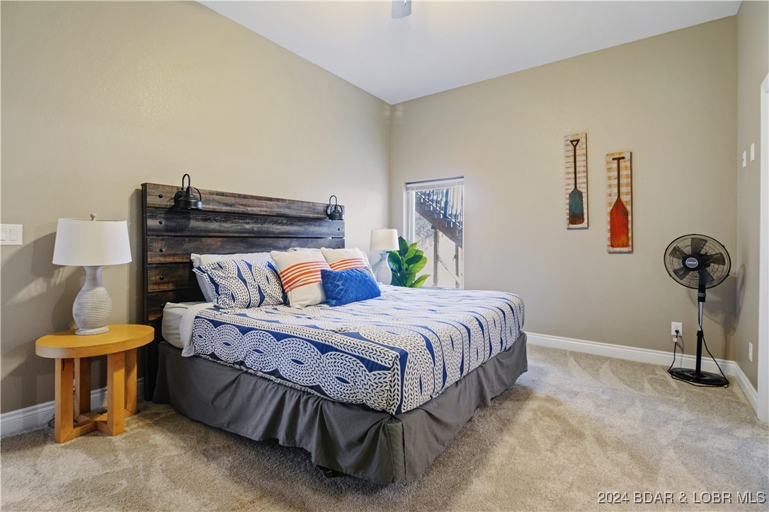 Linn Creek, Missouri 65052, United States, 6 Bedrooms Bedrooms, ,6 BathroomsBathrooms,Residential,Contingent,45590