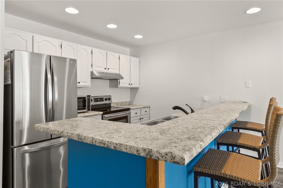 Pelican Bay Condominium - Residential