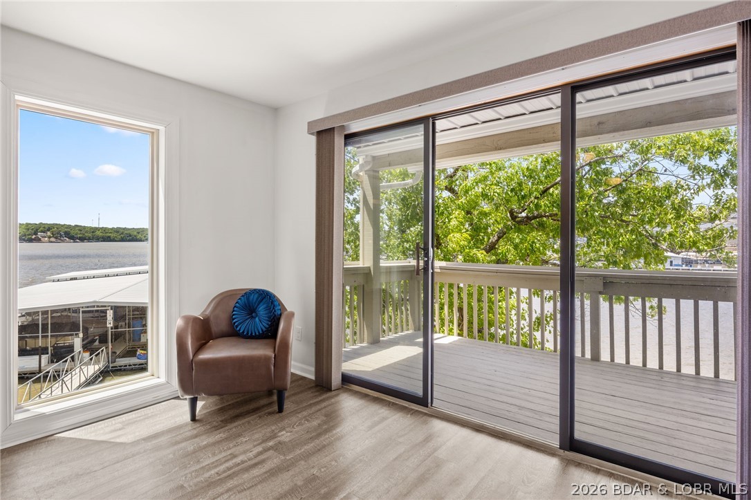 Pelican Bay Condominium - Residential
