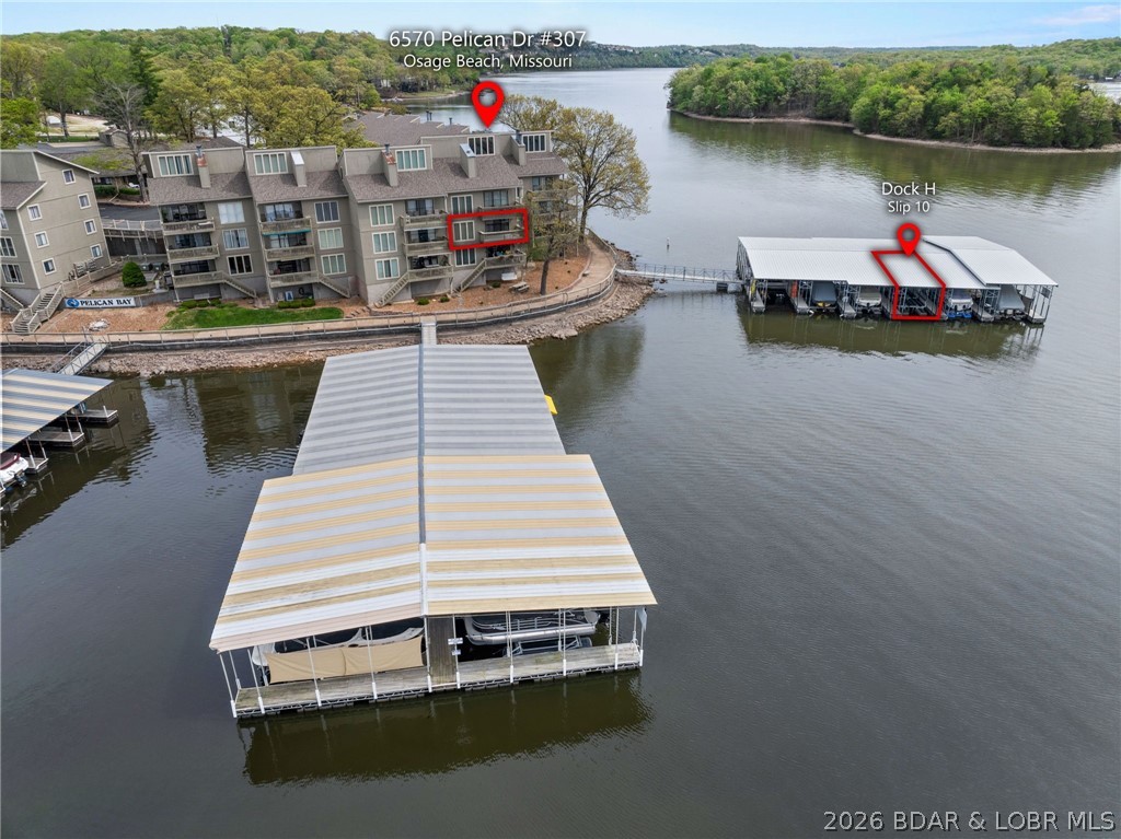 Pelican Bay Condominium - Residential