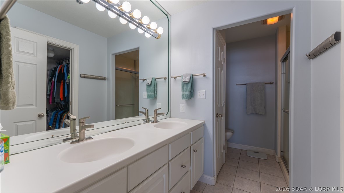 Emerald Bay Condominium - Residential