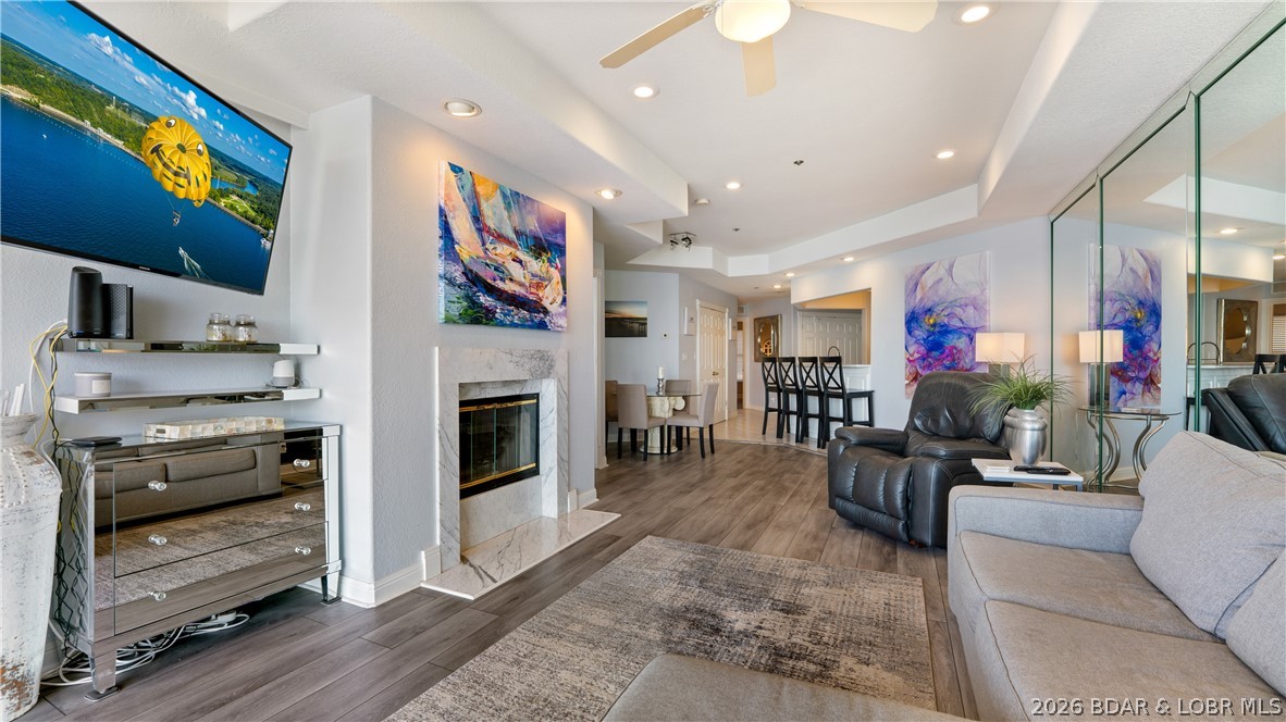 Emerald Bay Condominium - Residential