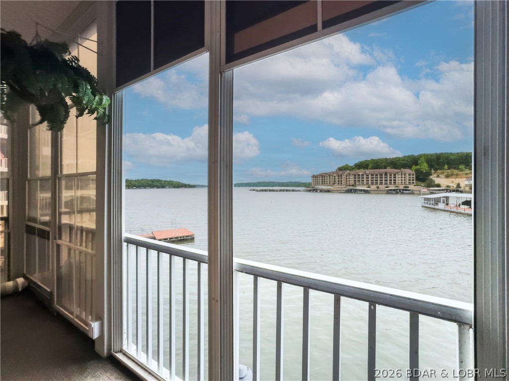 Horizons Condominiums - Residential