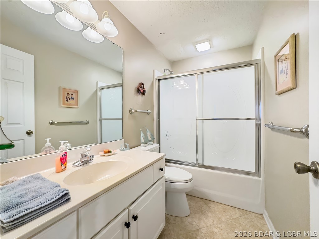 Horizons Condominiums - Residential