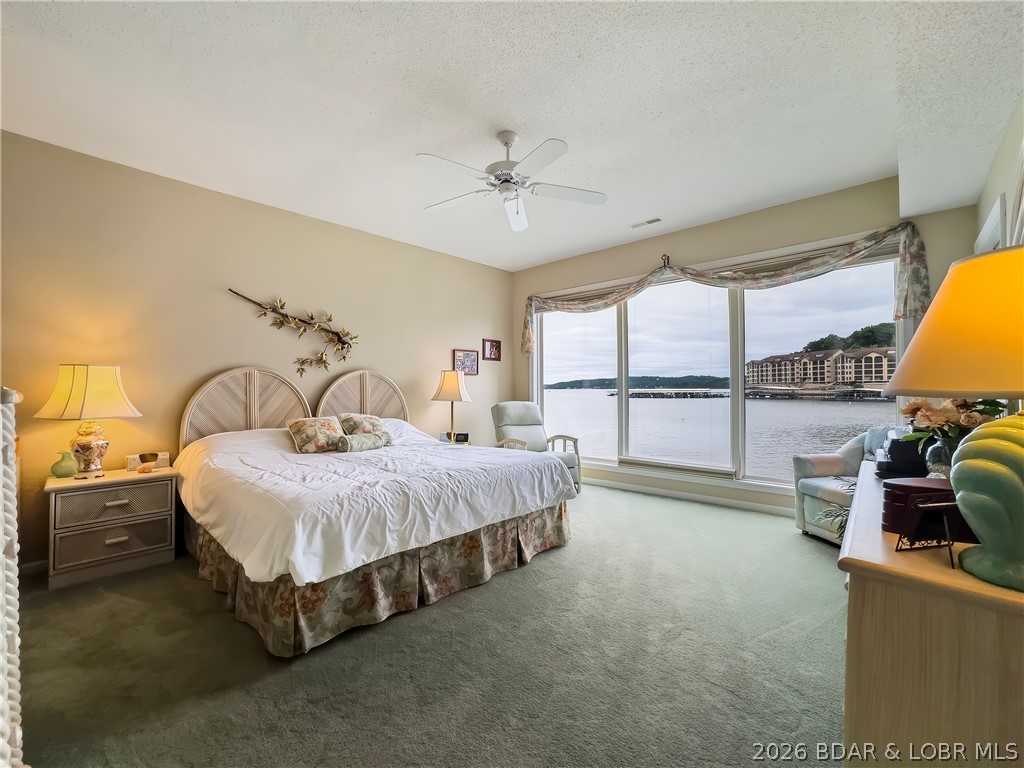 Horizons Condominiums - Residential