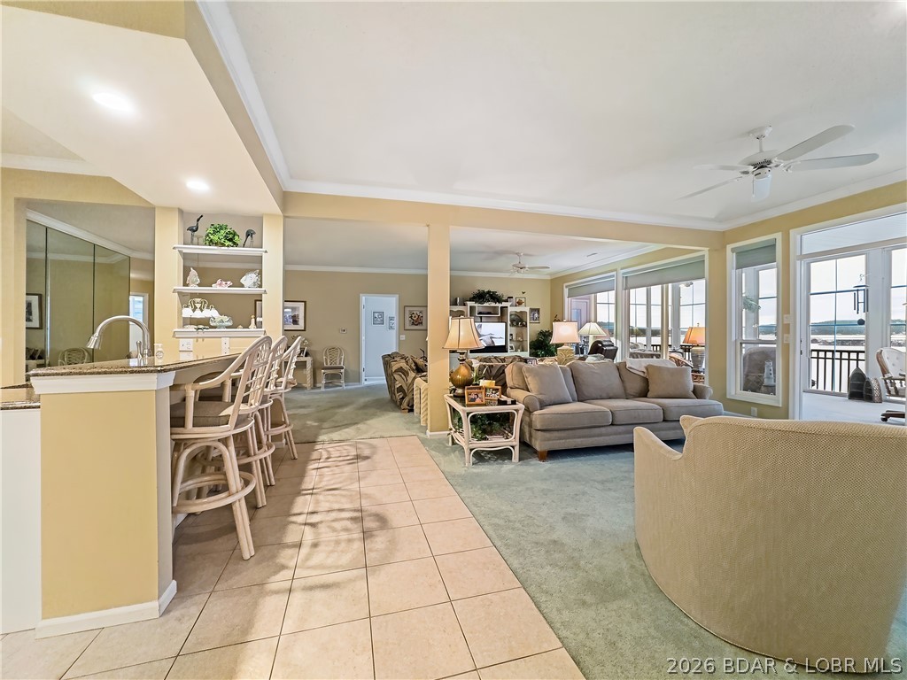 Horizons Condominiums - Residential