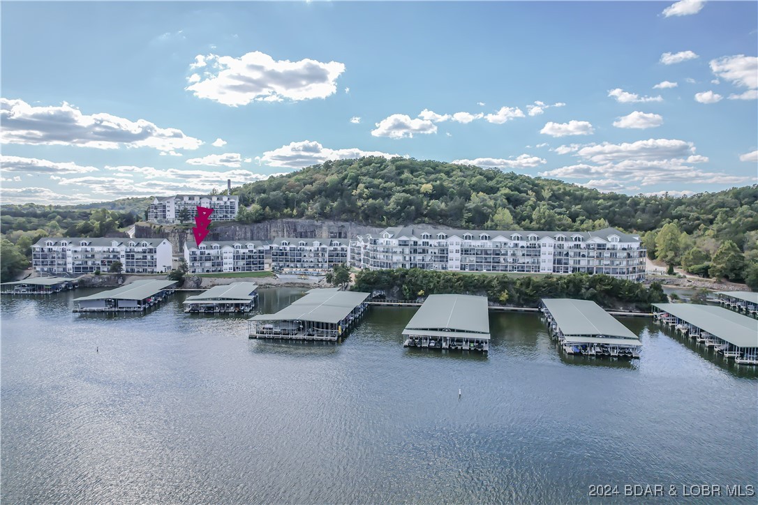 Camdenton, Missouri 65020, United States, 4 Bedrooms Bedrooms, ,2 BathroomsBathrooms,Residential,Contingent,41065