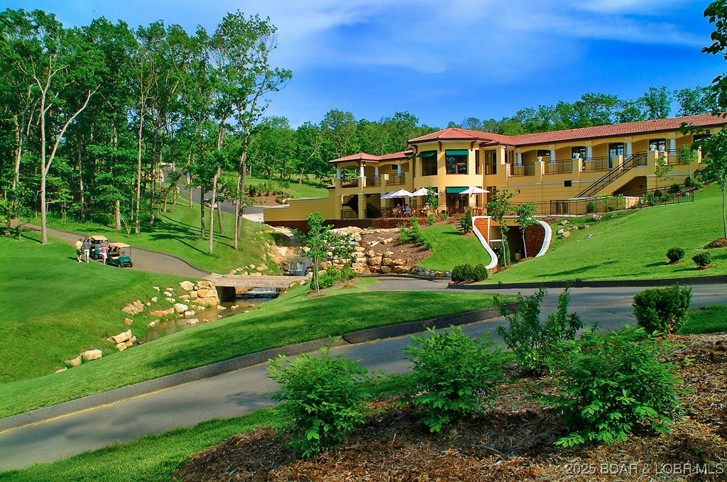 Grand Point - Residential