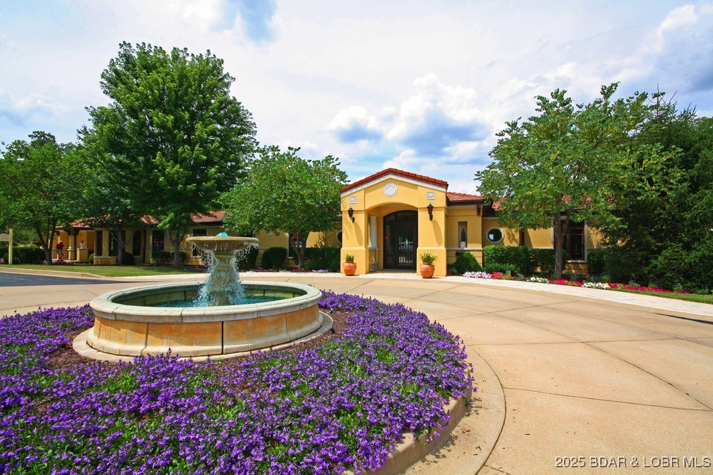 Grand Point - Residential