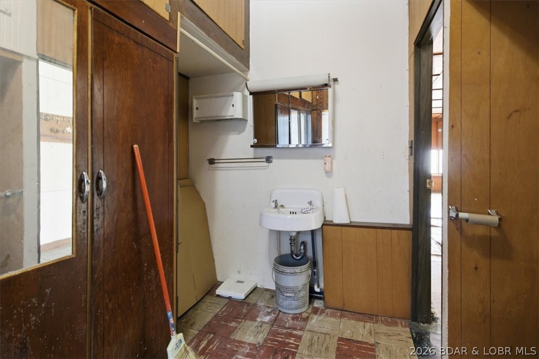 Sunrise Beach - Residential