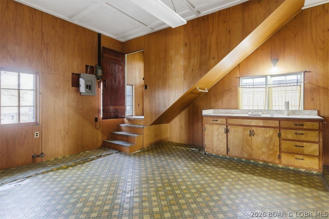 Sunrise Beach - Residential