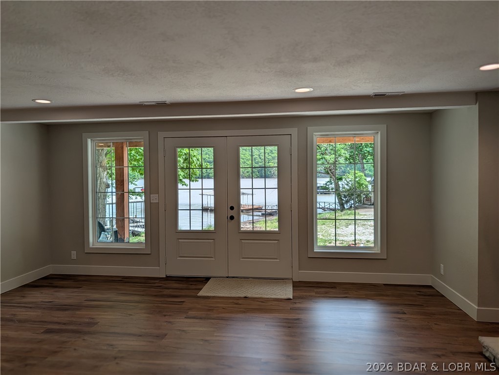Coffman Bend #13 - Residential