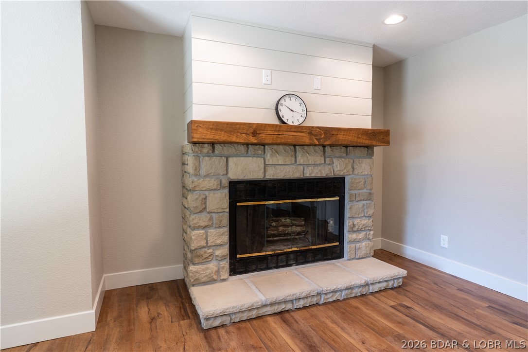 Coffman Bend #13 - Residential