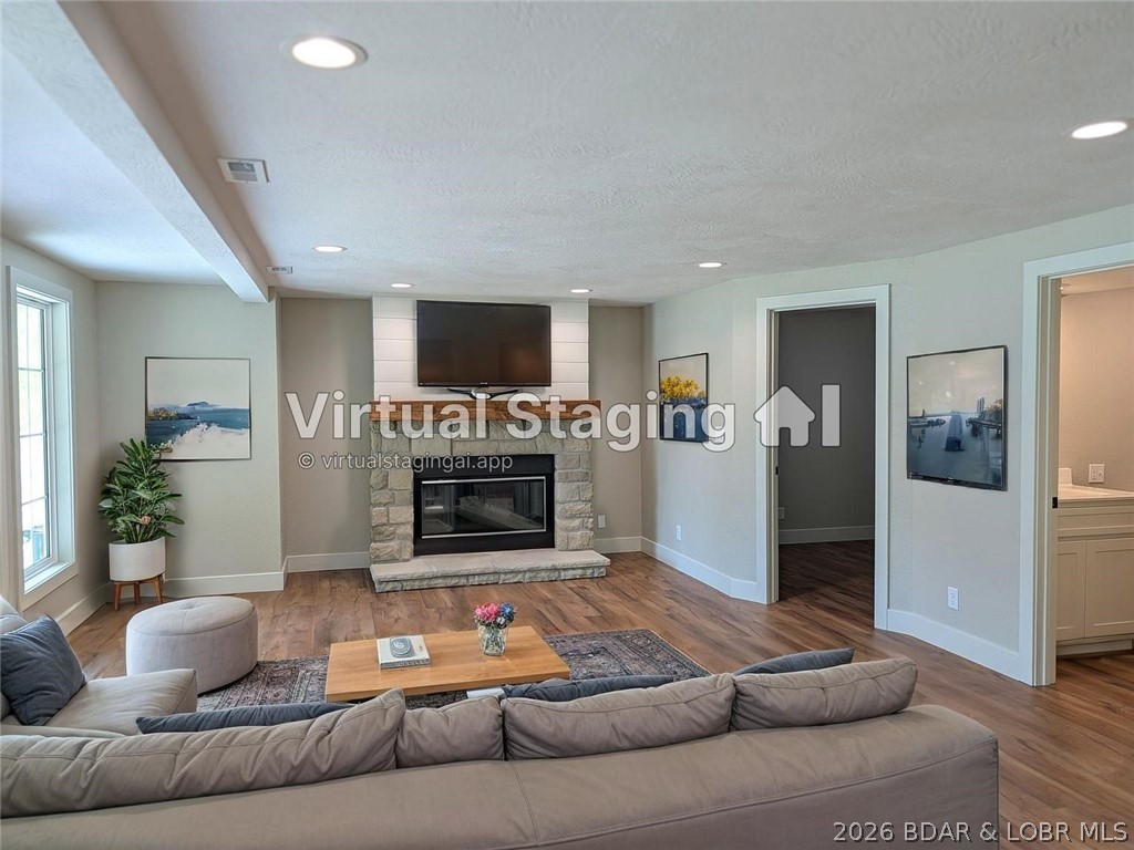 Coffman Bend #13 - Residential
